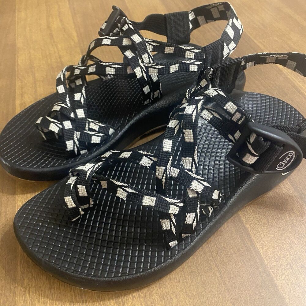 Chaco Women's ZX/2 Sports Hiking Sandals Toe Loop Black White Size 6 Checkered